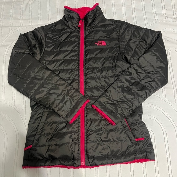 The North Face Gray and Pink Puffer Jacket - Picture 2 of 14